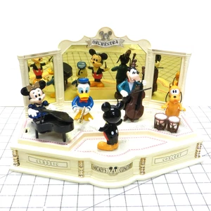 Vintage Takara Disney Topolino Concerto Orchestra Banda Attivata Musicale - Funzionante - Foto 1 di 23