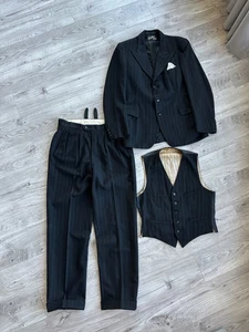 Antiguo 3 Piezas 1920-1940 Raro Rayas Hombre Negro Traje Formal Talla: M - Imagen 1 de 24