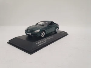 1/43 RARO MERCEDES-BENZ CLASE SLK R171 2004 CON TECHO MÓVIL MINICHAMPS - Imagen 1 de 10
