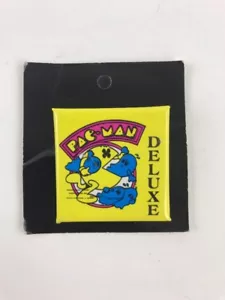 VINTAGE 1981 ATARI PAC MAN GAME ORIGINAL SQUARE DELUXE BUTTON PIN COLLECTIBLE - Picture 1 of 2
