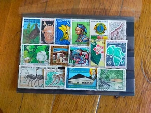 15 Timbres Cameroun ( lot H 262 ) - Imagen 1 de 1