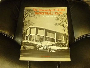 1973 1974 UNIVERSITY OF TOLEDO COLLEGE BASKETBALL MEDIA GUIDE EX-MINT - Picture 1 of 1