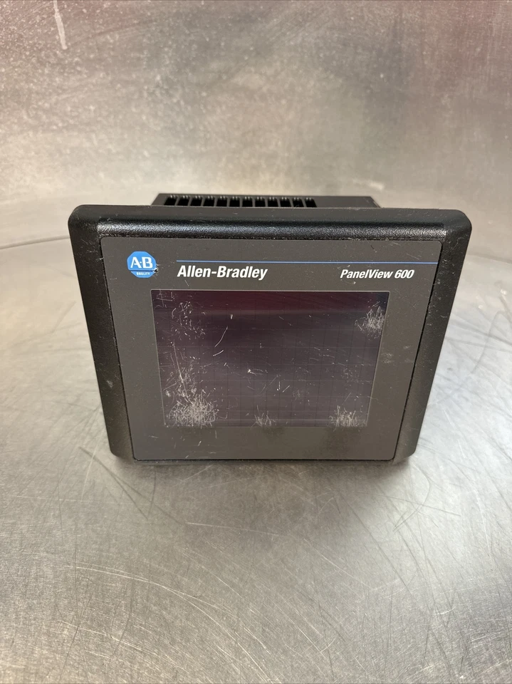 Allen-Bradley Painelview 600 2711-T6C8L1X /B FW 4.48 (BIN-1.4.2) - Image 1 of 4