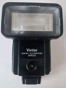 Vivitar Zoom Thyristor 2500 Blitzgerät - Bild 1 von 4