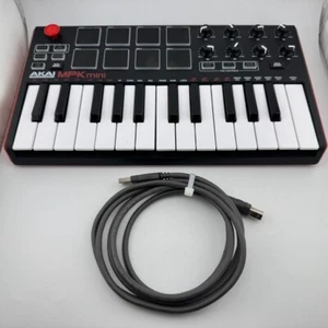 Akai MPK Mini Professional Electronic Keyboard w/ USB Cable - TESTED WORKING - Picture 1 of 9
