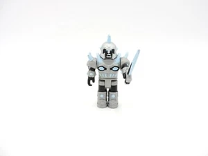Korblox General knight figure CHAMPIONS OF ROBLOX Jazwares 2.75-inch Series 1 - Picture 1 of 5