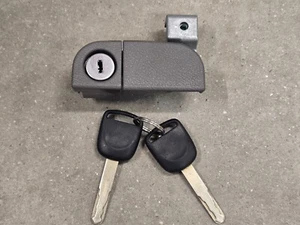05 06 07 08 09 10 Honda Odyssey Glove Box Latch GloveBox Handle Lock GRAY OEM - Picture 1 of 8