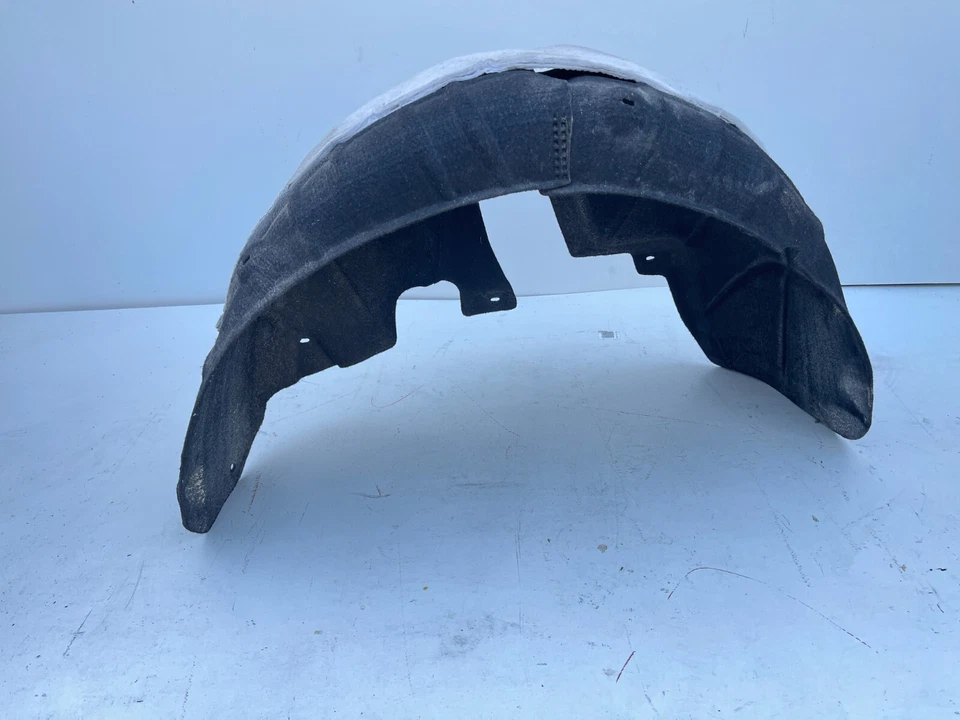 2012-2015 VW PASSAT 左后挡泥板衬垫车轮外壳盖原始设备制造商 — 第 1/4 张图片