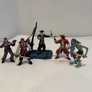 ELC Early Learning Centre Pirate Toy Figures Set With Raft Vintage - Picture 1 of 12