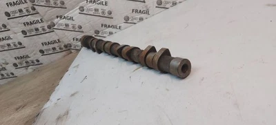 Árbol de levas Nissan 200 SX 1993 gasolina 124 kW 1234 SPU3939 Foto 1 de 3