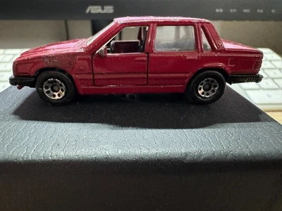 Matchbox Volvo 760 In Buone Condizioni 1:64 Senza OVP - Immagine 1 di 4