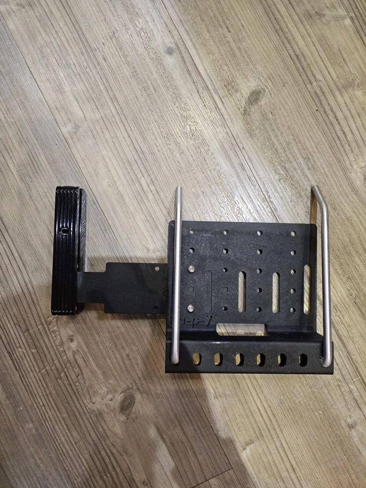 Bang & Olufsen HORIZON STB decoder Bracket - Image 1 of 1