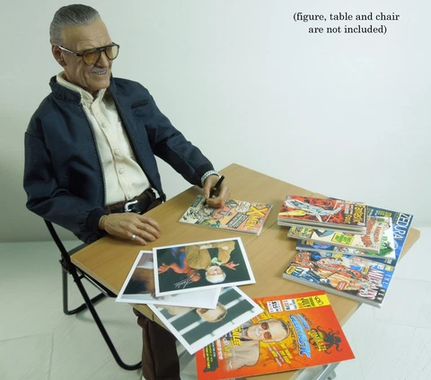 1/6 scale Custom Magazines Comics and Photos Autograph Set for Hot Toys Stan Lee Cover