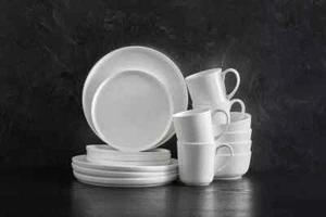Mikasa Samantha 16-Piece Bone China Dinnerware - Imagen 1 de 5