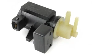Válvula solenoide Vauxhall INSIGNIA ZAFIRA ASTRA TURBO WASTEGATE 55575611 CASCADA - Imagen 1 de 2