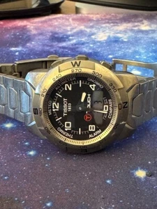 Tissot T-Touch Ana/digi titanium watch with titanium bracelet Z 253/353 - Picture 1 of 4
