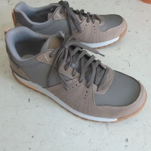 Oboz Bozeman Low Chipmunk Nubuck Hiking Shoes - Women's 9.5 M GRAY - Picture 1 of 10