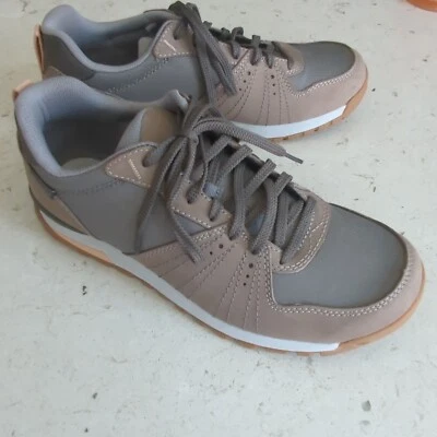 Oboz Bozeman Low Chipmunk Nubuck Hiking Shoes - Women's 9.5 M GRAY - Image 1 of 4