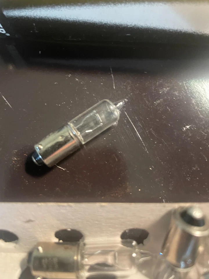 PARA MERCEDES W140 W202 W201 TERCERA BOMBILLA W140 W202 W201 #64136 Foto 1 de 1