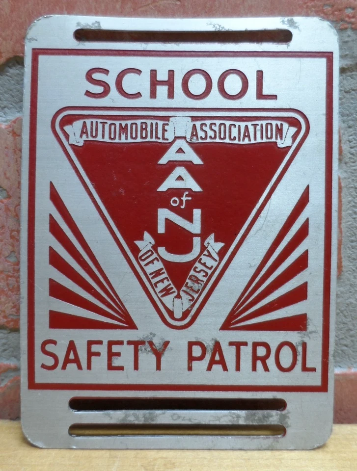ASOCIACIÓN DE AUTOMÓVILES DE NUEVA JERSEY ESCUELA SEGURIDAD PATRULLA BRAZO INSIGNIA SIGNO AA NJ Foto 1 de 4