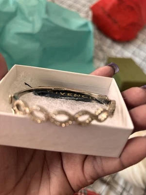 Pulsera Givenchy Foto 1 de 4