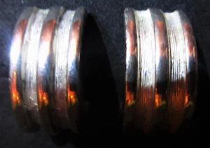 Unmarked Small Ribbed Wide Half Hoop Silver-tone Post Pierced Earrings - Picture 1 of 5