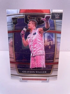 Panini Select WWE 2022 - Pick Your Cards - Concourse & Base Premier Level - Picture 1 of 185