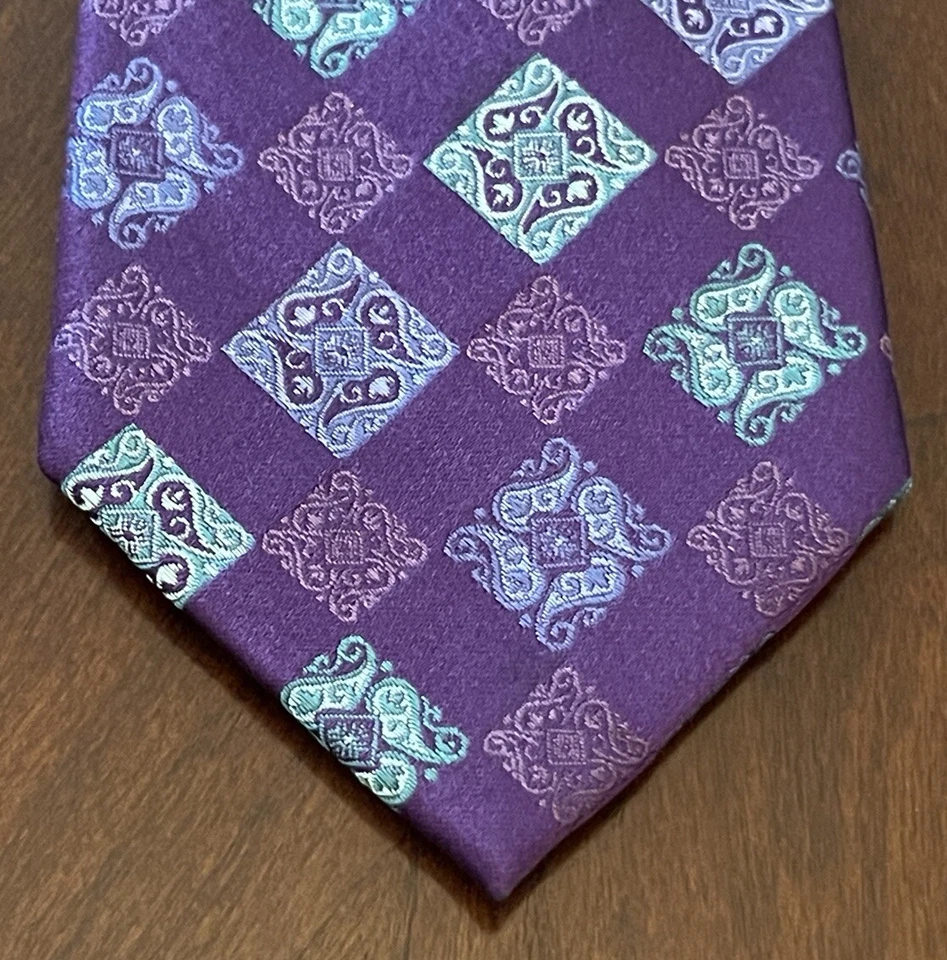 Tallia Purple Blue 100% Silk Men’s Neck Tie Made In China - Image 1 of 4