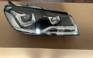 Original VW Touareg Rechts Frontscheinwerfer 7P1941032 - Bild 1 von 8