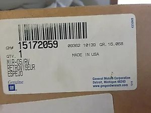 Genuine GM RV ? Mirror (Right side) 15172059 - Picture 1 of 7