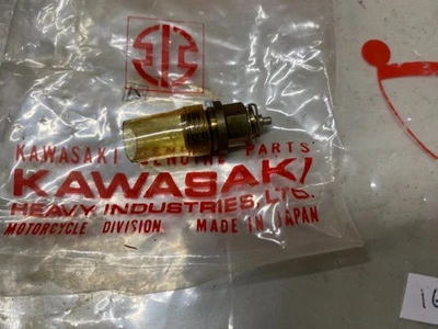 KAWASAKI NOS CARB FLOAT VALVE ASSY H2 H1 KH500 KH400 S2 S3 A7 A7SS F3 F4 F9 F11 - Image 1 of 3