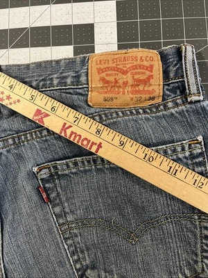 Levi’s 559 Relaxed Straight Jeans Mens 32x38 Blue Fade Distressed 100% Cotton - Image 1 of 4