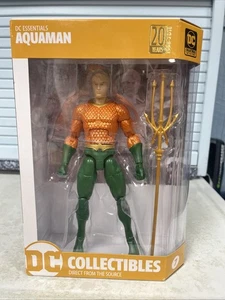 DC Collectibles Essentials Aquaman Actionfigur - Bild 1 von 7