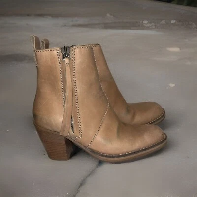 Acne Studios Neutral Beige Leather Zip Side Ankle Boots Size 36/6 - Image 1 of 4