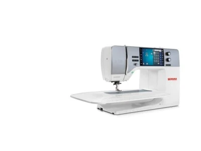 BERNINA 735 ohne Stickmodul - Bild 1 von 3
