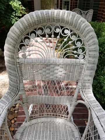 Vintage Shabby Chic/Cottage Victorian Wicker Rocker Chair Cover