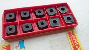 10 Sandvik carbide inserts R245-12 T3 M-KM 3020 ( coromill 245 milling cast iron - Picture 1 of 2
