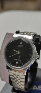 Casio 34mm Damenuhr silberfarben Duamond MQ-1000 Damen facettiertes Kristall  - Bild 1 von 13