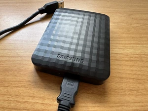 Samsungs M3 portable externe Festplate 2TB - Bild 1 von 5