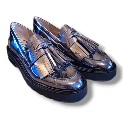 Mocasines Stuart Weitzman Mila Lift Gunmetal con borla metálica para mujer talla 9,5   Foto 1 de 4