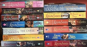 LYNSAY SANDS 13 Book Lot Paperback The Chase Bitten Surrender Husband Hunt - Bild 1 von 4