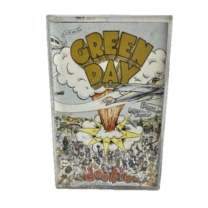 Green Day Dookie Cassette Tape (1994, Reprise Records) Rare Blue Tape Variant - Picture 1 of 8