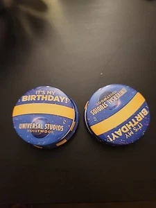 8 Stück Universal Studios Hollywood Happy Birthday Knöpfe - Bild 1 von 3