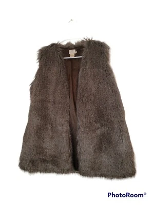Women's Hot in Hollywood Faux Fur Vest Sz L - Image 1 of 4