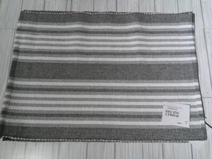 Market Square lot of 4-14" x 19" Gray & White Striped Placemats - Picture 1 of 2