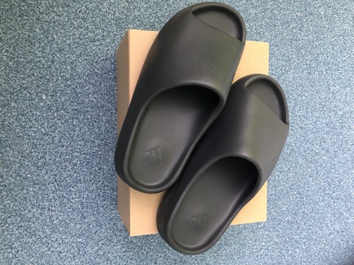 Yeezy SLIDE nero 44 5 US 10