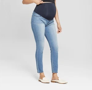 ⚡️Ingrid & Isabel Over Belly Maternity Jeggings Medium Wash - Size 4/27R - Picture 1 of 2