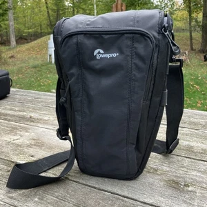 Estuche para cámara Lowepro Toploader Zoom 55 AW II - Imagen 1 de 19