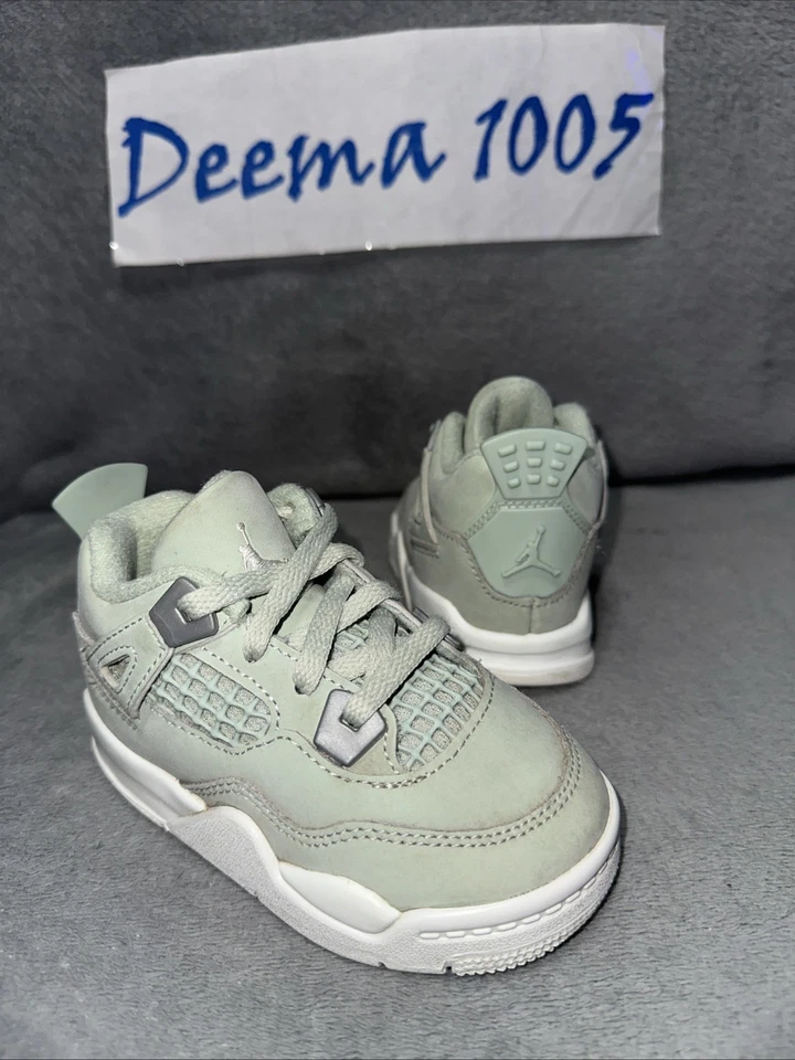Toddler Air Jordan 4 Retro Shoes ‘Abundance / Seafoam’ HV4384 003 - Size 7C - Image 1 of 4