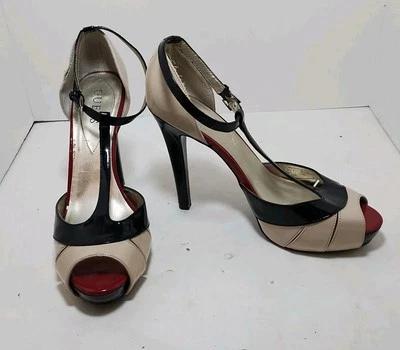 Vintage Guess Black And White Size 9.5 Classic 5 Inch High Heels Sandals Strappy - Image 1 of 4